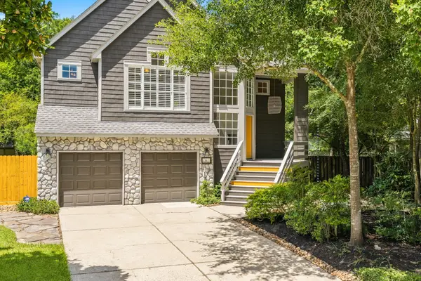 11 Winter Wheat Place, The Woodlands, TX 77381
