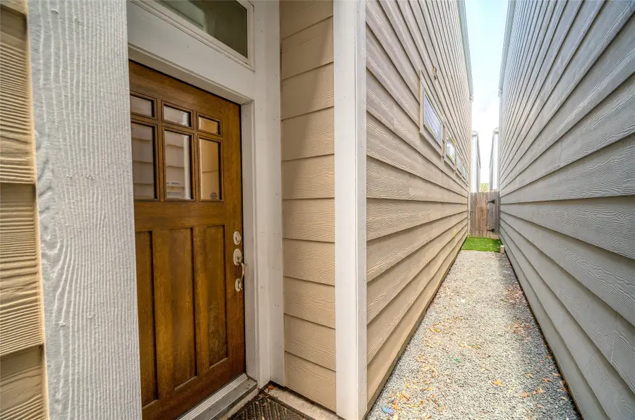 3235 Cline Street, Houston, TX 77020 - #2