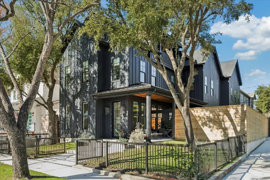 701 Ridge Street, Houston, TX 77009 - #2