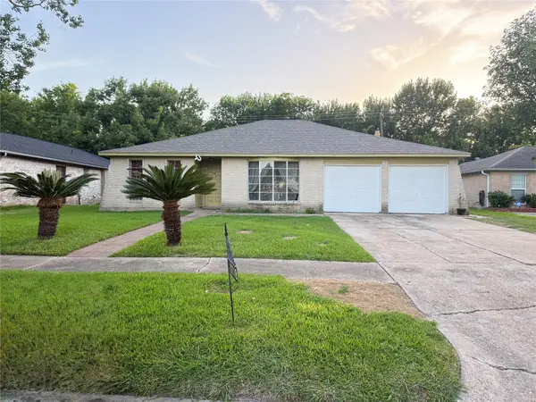 10718 Plainfield Street, Houston, TX 77031
