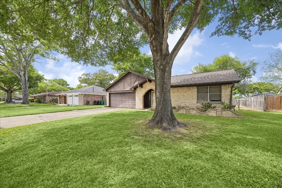1200 Sagebrush Trail, Baytown, TX 77521 - #2