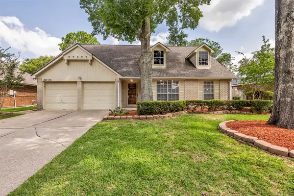 3004 Cloverdale Drive, League City, TX 77573
