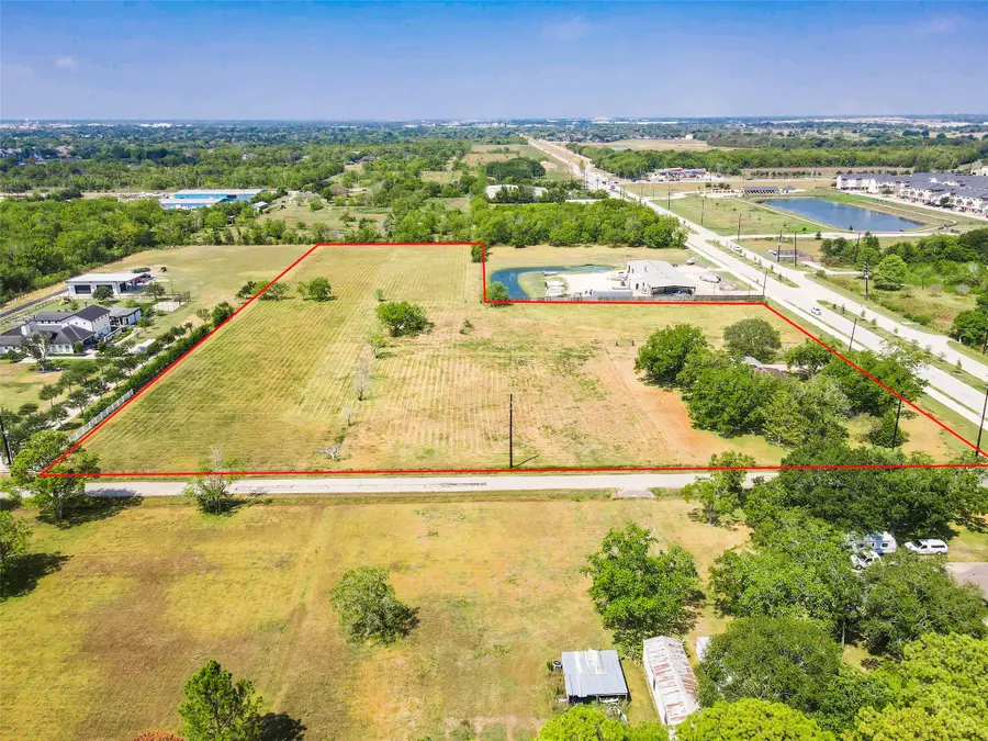 8210 Mchard Road, Pearland, TX 77581 - Image #2