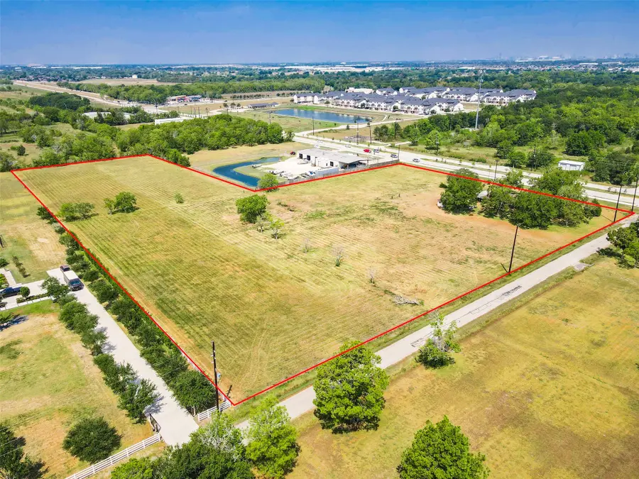 8210 Mchard Road, Pearland, TX 77581 - Image #3