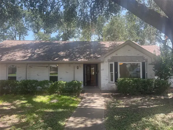 7819 Skyline Drive, Houston, TX 77063