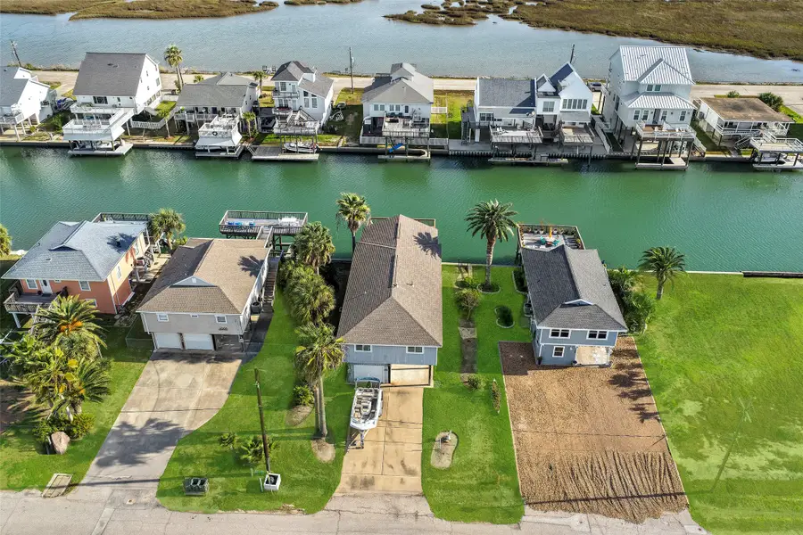 4610 Jamaica Cove Road, Jamaica Beach, TX 77554 - #3