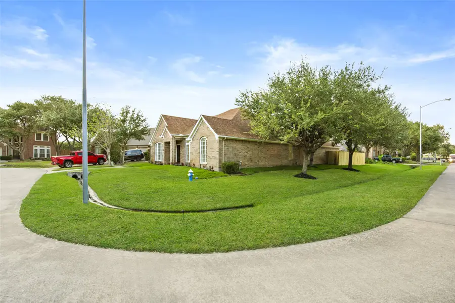 30 Crestview Trail, Houston, TX 77082 - Image #3