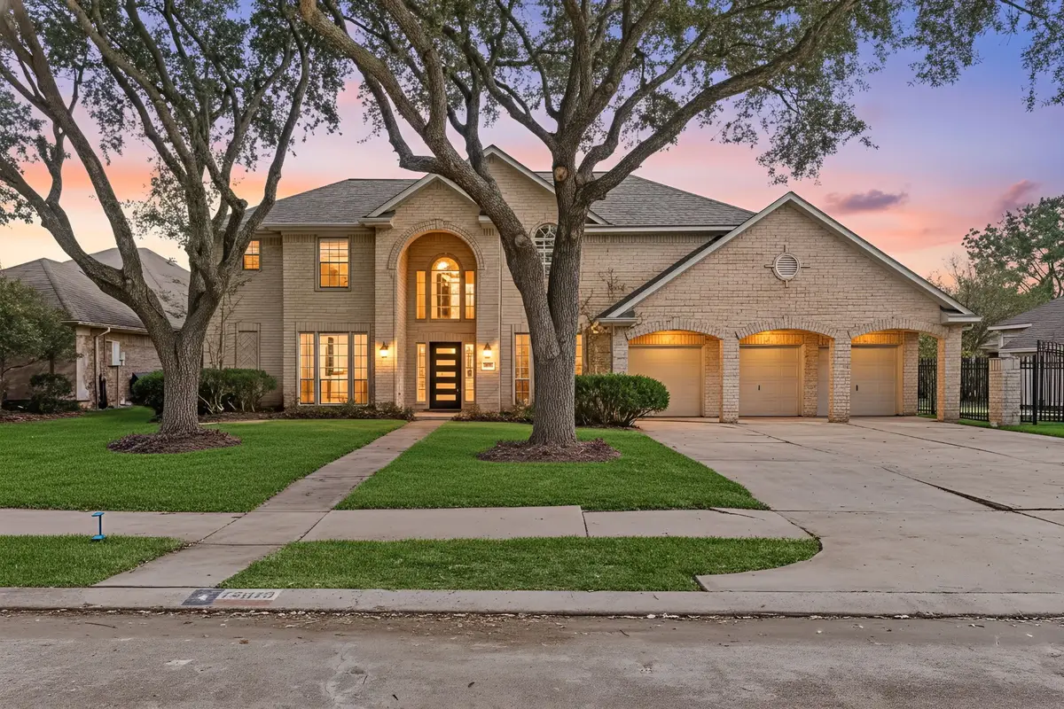 14910 Lake Woodbridge Court, Sugar Land, TX 77498 - #1