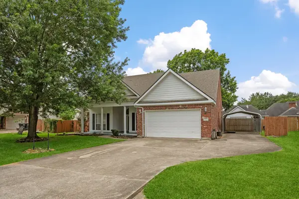 12315 E River Run East Drive, Mont Belvieu, TX 77523