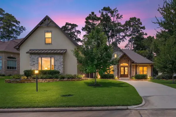 61 West Shore Lane, Montgomery, TX 77356