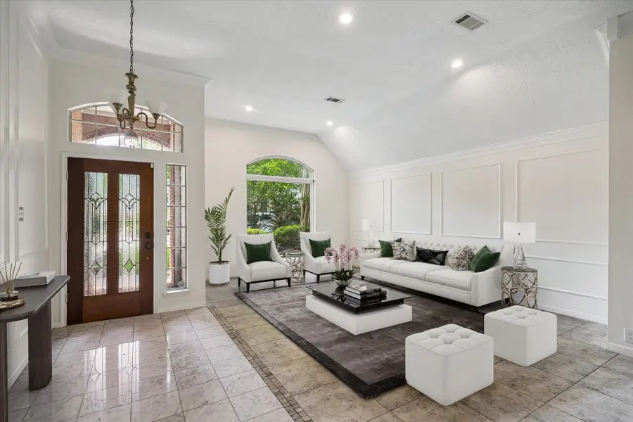 30 Skyland Place, The Woodlands, TX 77381 - #2