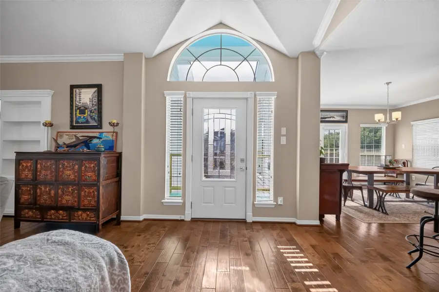 2116 Menard Avenue, Seabrook, TX 77586 - #3