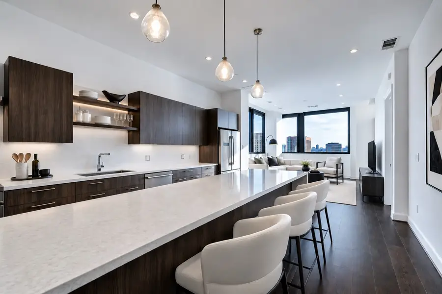 1211 Caroline Street #1604, Houston, TX 77002 - #3