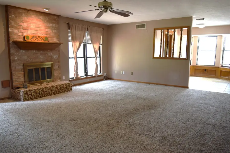 7331 Rancho Mission Drive, Houston, TX 77083 - #2