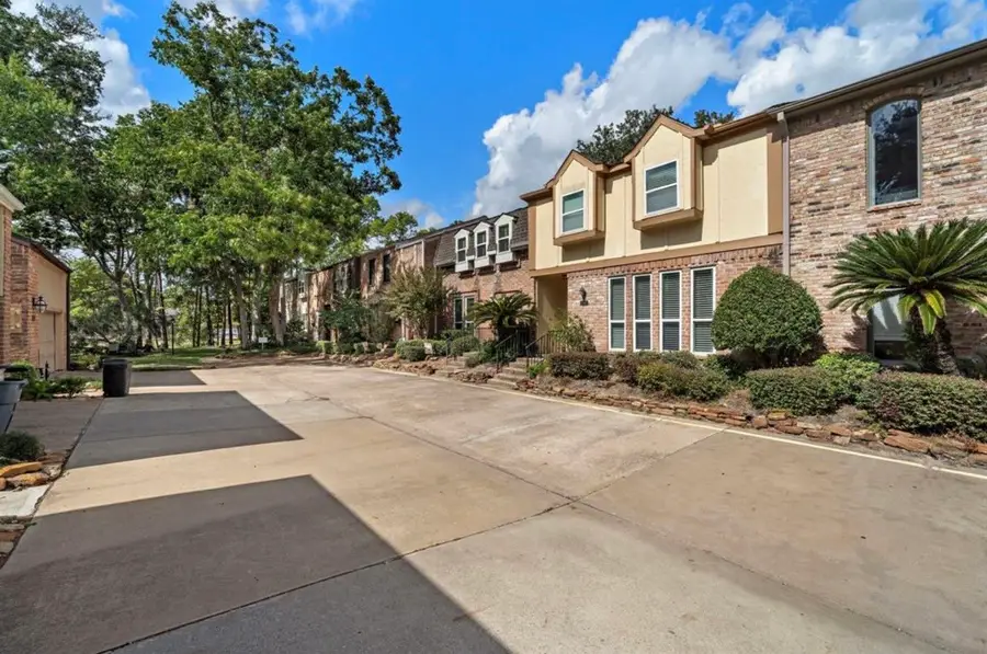 15167 Kimberley Ct #0041, Houston, TX 77079 - Image #3