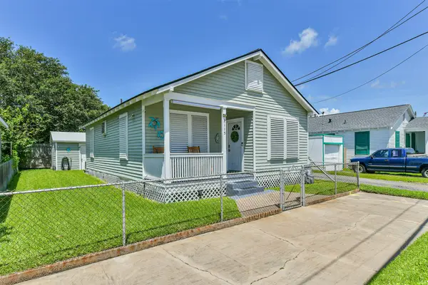 2115 Jack Johnson Boulevard, Galveston, TX 77550