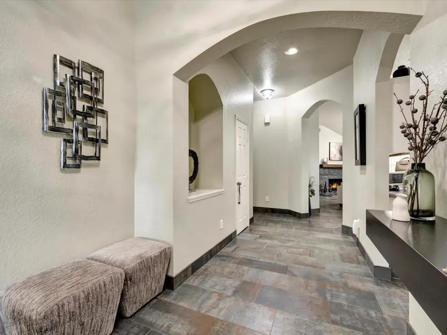 1718 Buckingham Drive, Pasadena, TX 77504 - Image #3