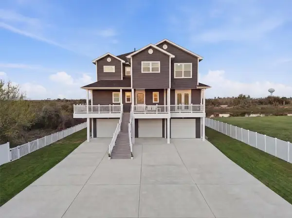 3900 Galleon, Galveston, TX 77554