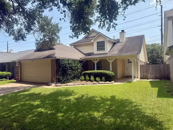 2103 Creekshire Drive, Sugar Land, TX 77478