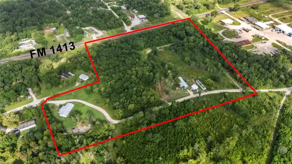 370 County Road 4801, Dayton, TX 77535
