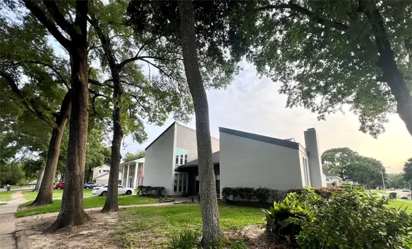 1223 Goldendale Drive, Seabrook, TX 77586