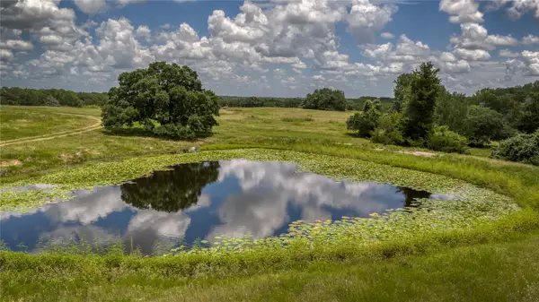 26 Ridgewood Lane, Brenham, TX 77833
