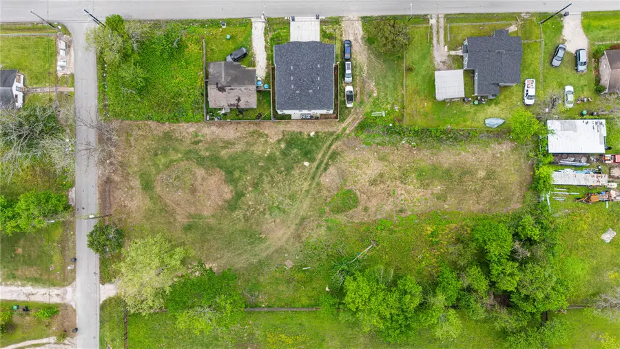 9514 Willow Street, Houston, TX 77088 - Image #2