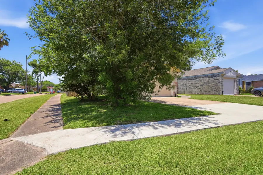 16226 Alden Ridge Drive, Houston, TX 77053 - #3