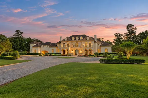 36 Saddlebrook Court, Tomball, TX 77375