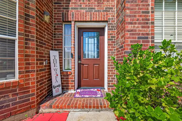 11930 Matagorda Lane, Sugar Land, TX 77498