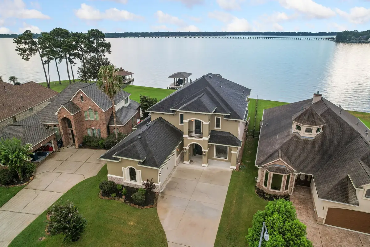 8834 Cross Country Drive, Humble, TX 77346 - #1