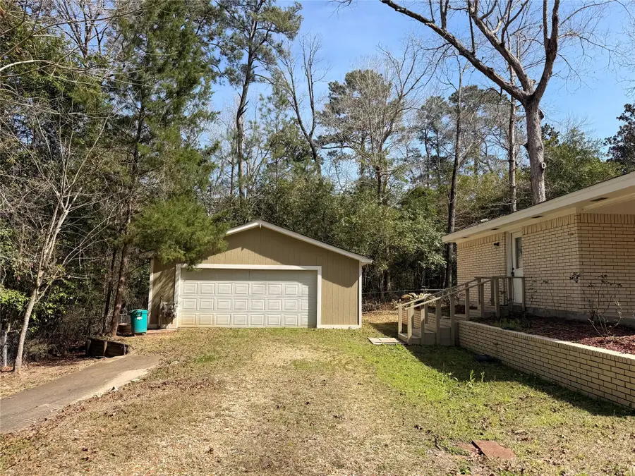 194 28th St, Woodville, TX 75979 - #3