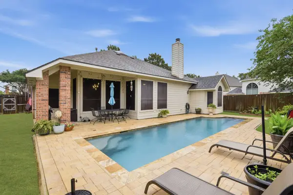 10019 Red Mesa Drive, Houston, TX 77095