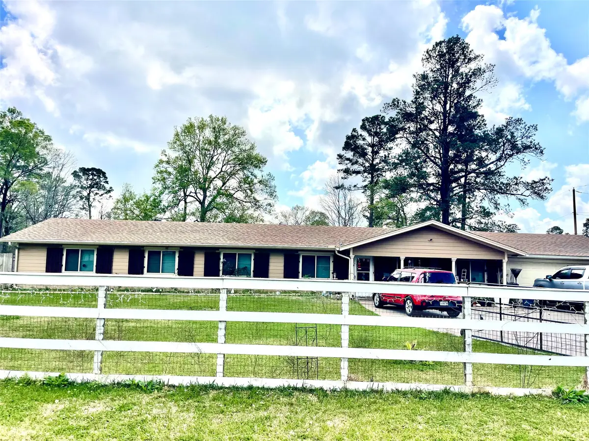 3210 Martha Street, Vidor, TX 77662 - #1