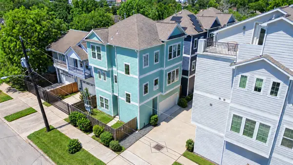 204 Burr Street #G, Houston, TX 77011