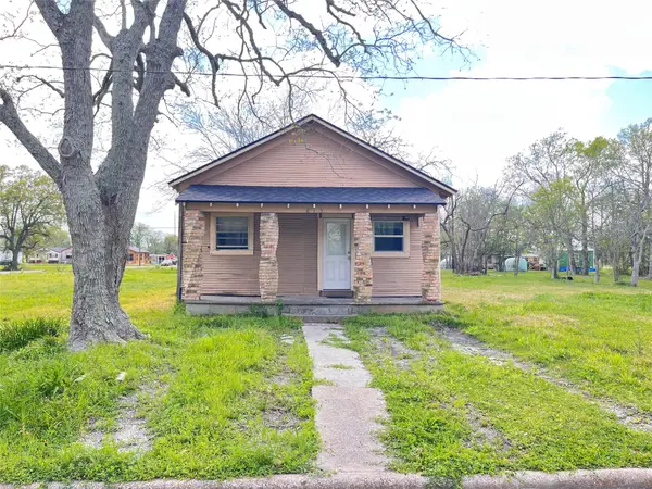 815 Welford Avenue, Port Arthur, TX 77640