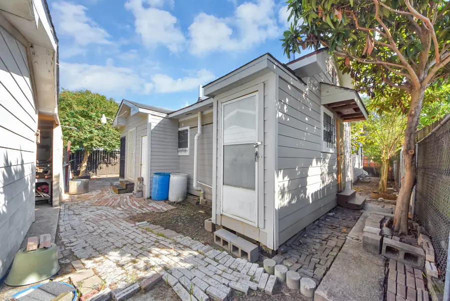 7021 Brownwood Street, Houston, TX 77020 - #2