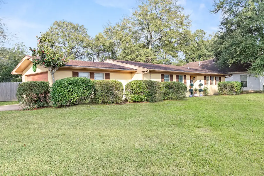 5590 Kohler Street, Beaumont, TX 77706 - #2