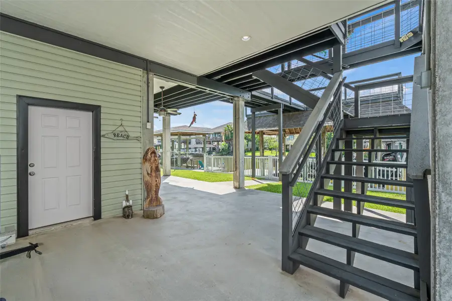 911 Bonita Street, Bayou Vista, TX 77563 - #3