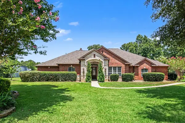 52 La Jolla Circle, Montgomery, TX 77356