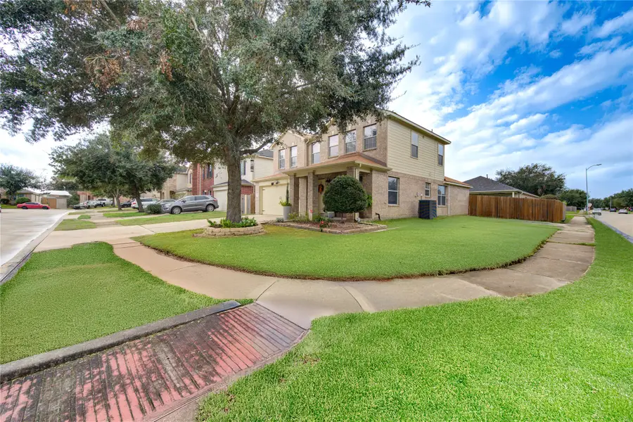 402 Hurstshire Bend, Katy, TX 77494 - Image #2