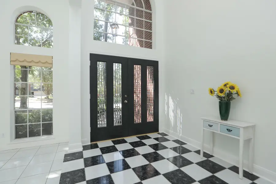 9114 Brahms Lane, Houston, TX 77040 - Image #2