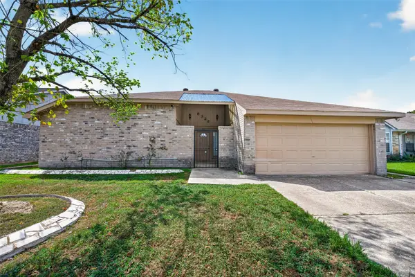 8322 Carmelwood Lane, Humble, TX 77338