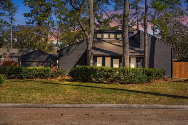 2211 Hickory Creek Drive, Houston, TX 77339