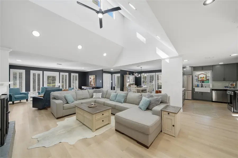 2211 Hickory Creek Drive, Houston, TX 77339 - Image #3