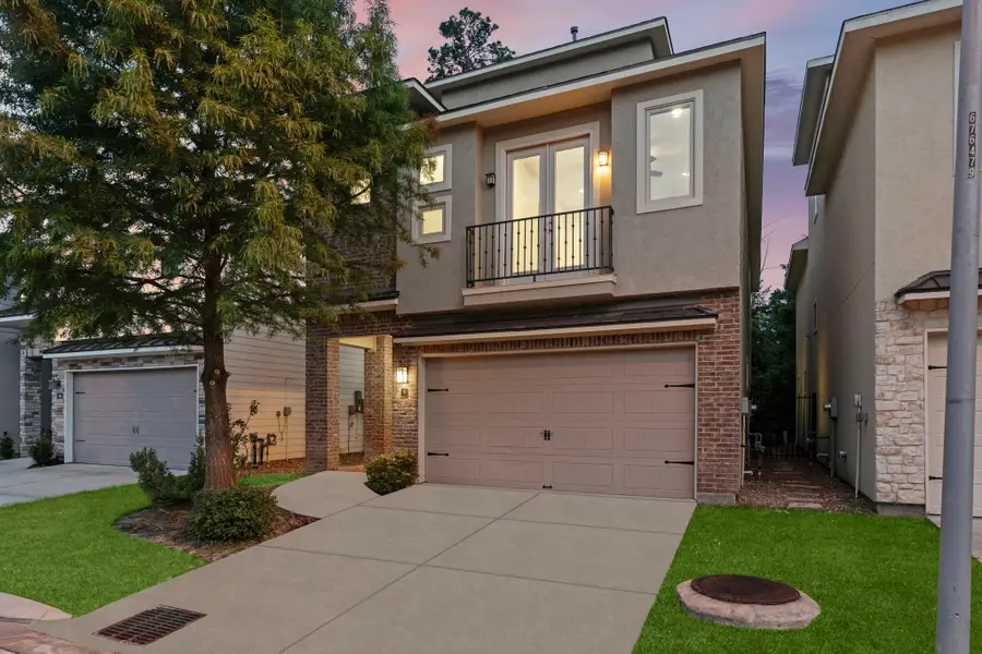 10 Jarvis Row Circle, The Woodlands, TX 77380 - Image #2