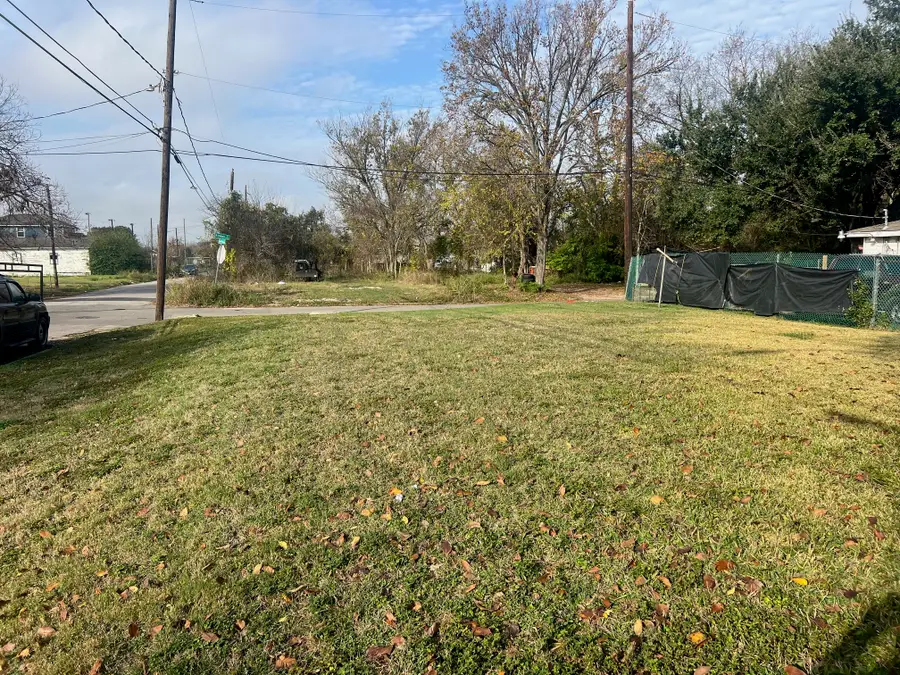 3504 Kimball Street, Houston, TX 77026 - Image #2