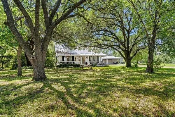 7824 Waldeck Cemetery Road, Round Top, TX 78954