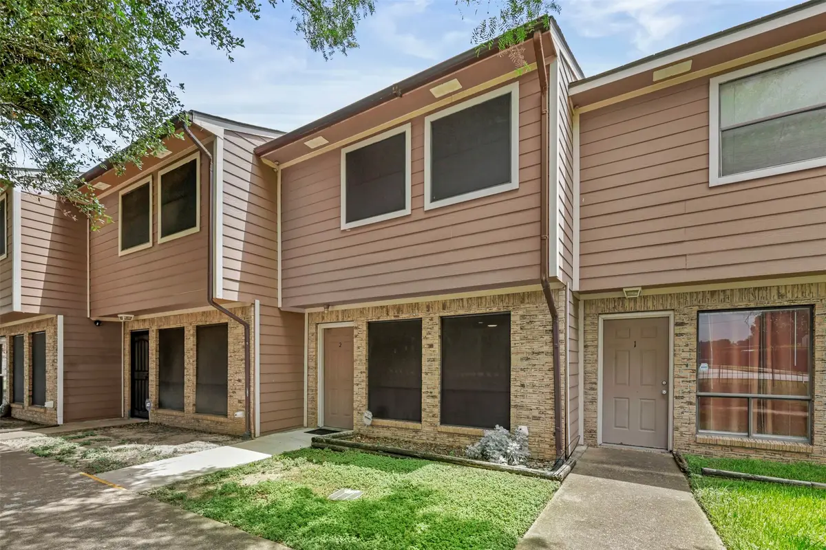 2807 Wildflower Drive #2, Bryan, TX 77802 - #1