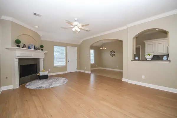 2439 Teresa Drive, Rosenberg, TX 77471